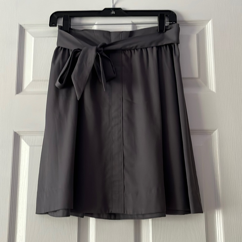 Womens Loft Outlet Grey Skirt with Bow Size XS